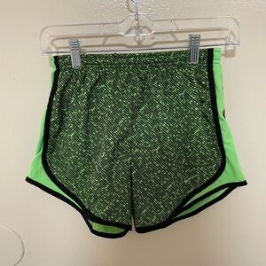 ✨Women’s Nike Dri Fit Shorts Size S